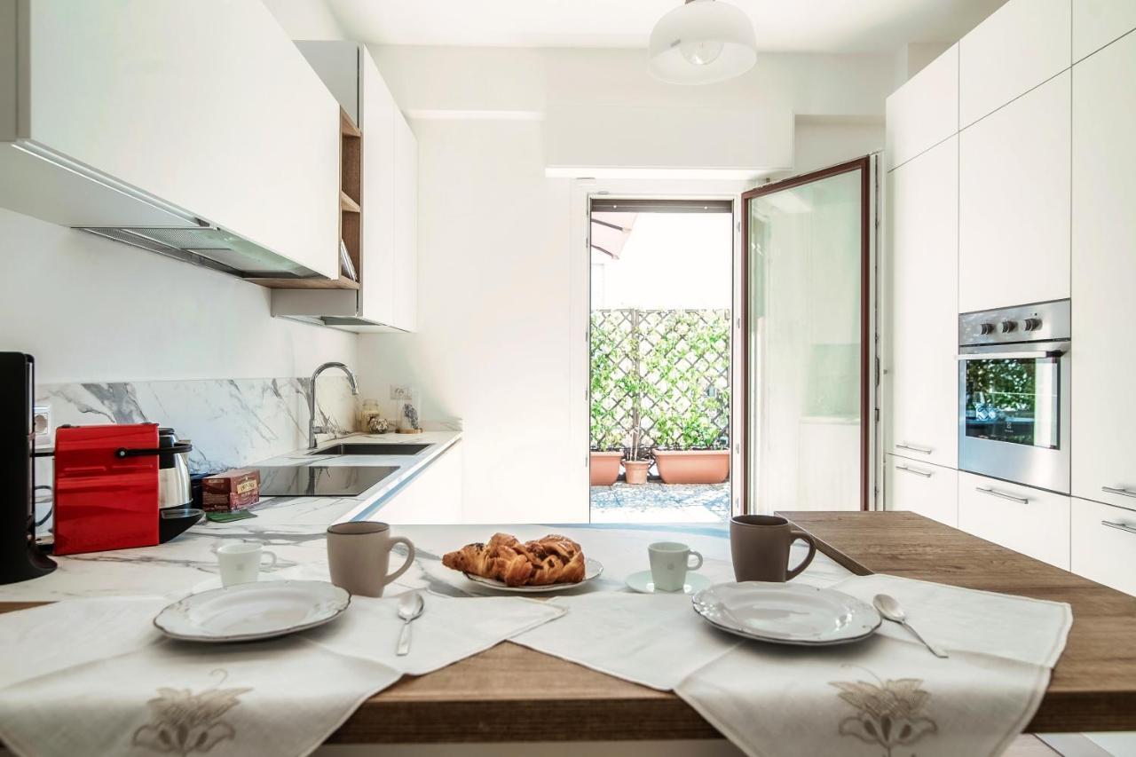Piazza Roma Lake Como Terrace - By House Of Travelers Esterno foto
